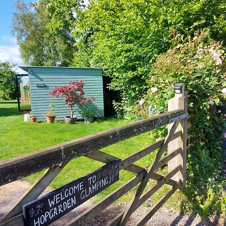 Hopgarden Glamping Luxury Shepherds Huts Wadhurst Exterior foto